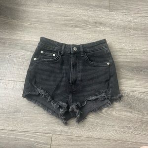 NEW Zara black denim jean shorts size 0